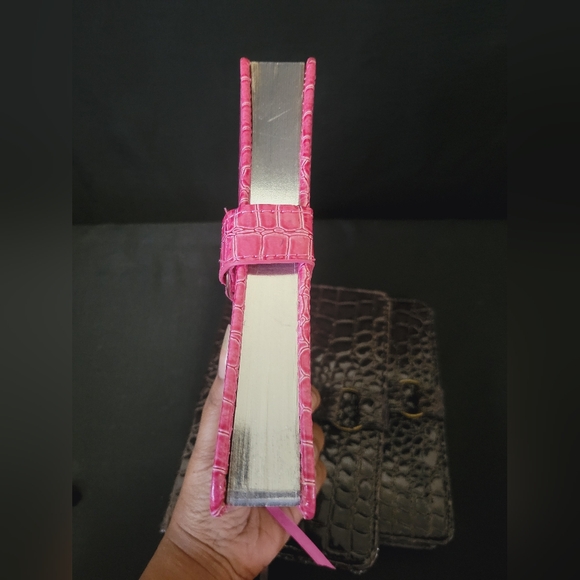 Journals - Picture 4 of 5